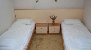 Гостиница Helius Hotel Сочи Двухместный номер с 2 отдельными кроватями-5