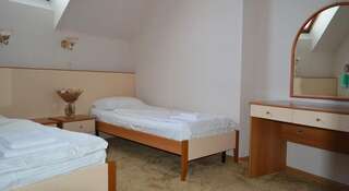 Гостиница Helius Hotel Сочи Двухместный номер с 2 отдельными кроватями-4